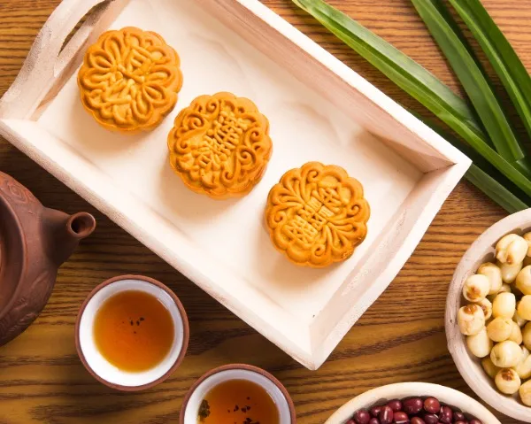 Mooncake served for the Mid-Autumn Festival