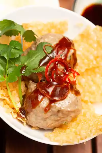 Steamed beef meatballs served as dim sum