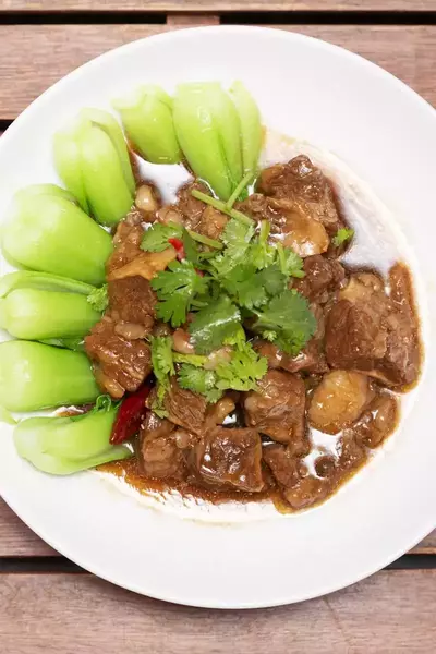 Braised beef in chu hou sauce – Cantonese stew