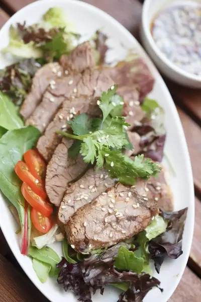 Rindfleisch aus der Meisterbrühe in Nahaufnahme