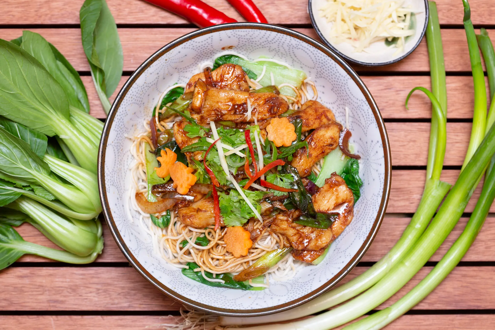 Lo Mien mit Hühnerfleisch